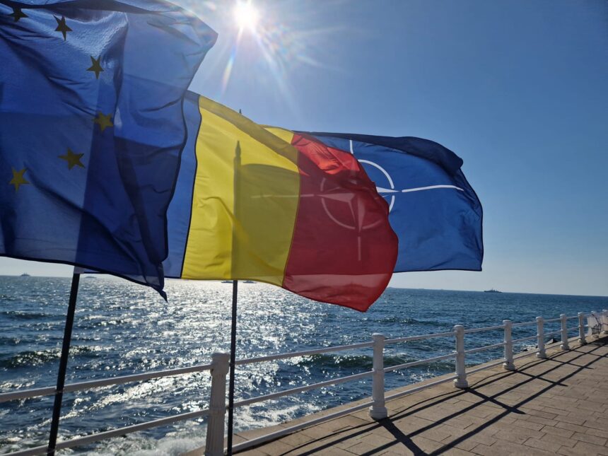 galerie foto video ziua marinei sarbatorita pe faleza cazinoului din constanta cu onoruri militare in prezenta premierului ilie bolojan 689ed9a053175