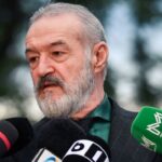 gigi becali confirma despartirea jucatorul pleaca de la fcsb si ajunge la o adversara din campionat 689392ee139f4