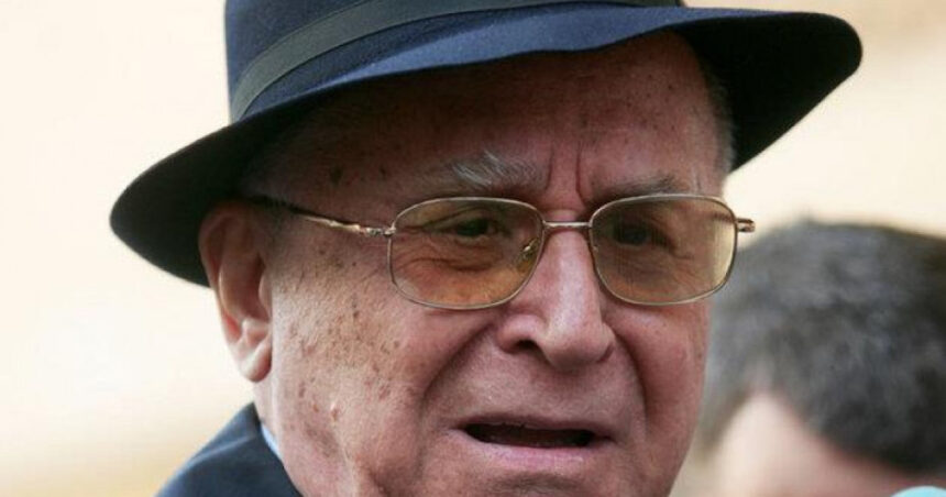 iliescu in ultimul interviu nu am suferit niciodata sa vad oameni de stanga cu buzunarele pline ce spunea despre modelul suedez 6892353a9028c