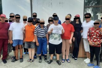 in prejma sarbatorii taierii capului sfantului ioan botezatorul asociatia suflete deschise a dus daruri centrului de ingrijire si asistenta pentru persoanele adulte cu dizabilitati tichilesti 68a966730718c