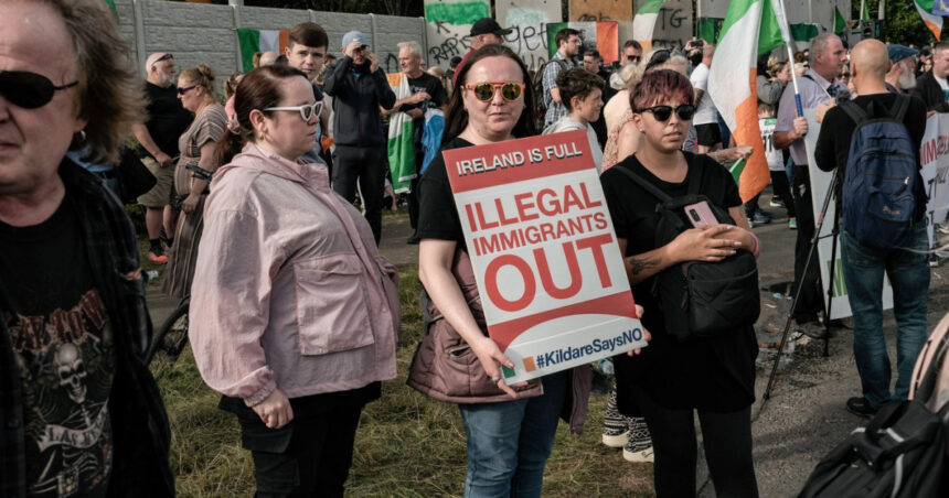 intoarce te in india mai multi imigranti au fost batuti si umiliti in irlanda considerata o tara primitoare 6899195fc1a91