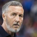 kilograme in plus pentru jucatorul de la fcsb reactia lui mihai stoica parea mult mai corpolent 68ab18121fbec