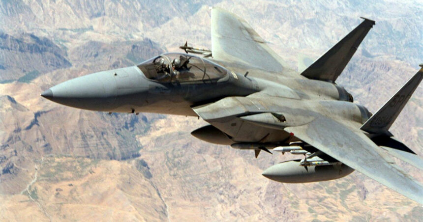legendarul f 15 a implinit 53 de ani cum a fost creat acest avion de vanatoare si de ce e inca in serviciu fara planuri de retragere 688f359f5c121