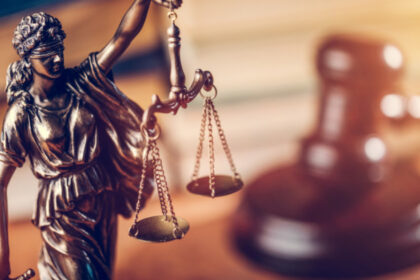 lipsurile sistemului de justitie percepute de procurori legislatia penala ofera cele mai multe drepturi pentru suspect inculpat 6890affc45b24