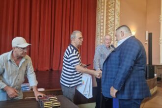 live foto video rugbistii din constanta revedere de suflet la cazino primarul vergil chitac vicele cjc razvan filipescu si presedintele camerei de comert mihai daraban printre invitati 688dd305e985e