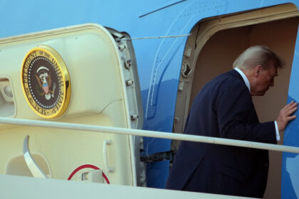 live text summit in alaska trump este in avion sa l intalneasca pe putin nu sunt aici ca sa negociez pentru ucraina 689f41cc80c6c