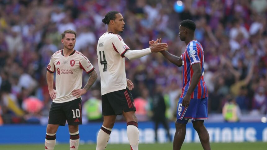 liverpool de neoprit in mercato a inceput negocierile pentru adversarul de acum doua zile 689b62d0e5413