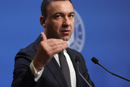 ministrul bogdan ivan da asigurari ca gazele nu se scumpesc cum vrea sa scada pretul la energie electrica 68b09f3086e4c