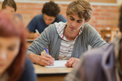 ministrul educatiei universitatile trebuie sa si pastreze libertatea de a oferi burse din venituri proprii 68946ce8b8fa5
