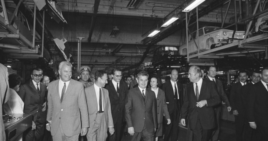 miturile raiului comunist 3 ceausescu a platit datoria externa dar cu costuri uriase pentru populatie era romania mai bogata 68904d9001510