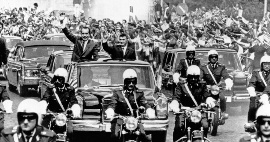miturile raiului comunist 4 ceausescu a fost un lider bun avea romania intr adevar un cuvant de spus in plan extern 689ac3d3e86a0