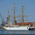 nava scoala mircea revine in portul militar constanta dupa un mars international de instructie 6891d31628362