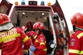 o butelie a explodat intr un apartament din constanta o femeie a ajuns la spital cu arsuri 689869edb08c9