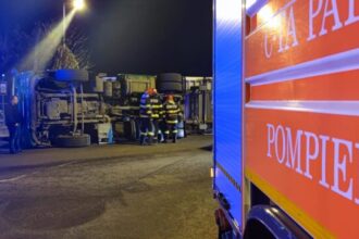o cisterna s a rasturnat pe dj223 intre dunarea si seimenii mari 68af6dd36f14a