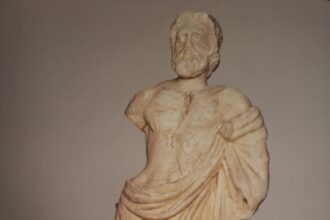 o descoperire de tezaur la constanta protectorul medicinei 68b232566ce06