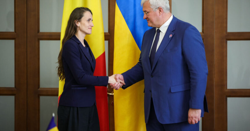 oana toiu intalnire cu omologul ucrainean ministra de externe a subliniat importanta protejarii drepturilor minoritatilor nationale 689596dbc11c1