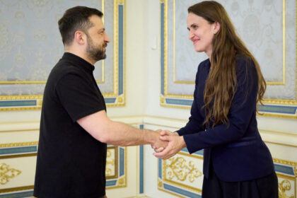 oana toiu romania sustine varianta negocierilor bazate pe incetarea focului in ucraina 68a249acbdcf7