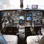 panica intr un avion spre romania geam lipit cu scotch foto 68b2dffa30a4f