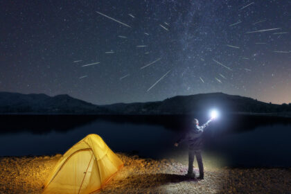 perseide 2025 fenomenul astronomic atinge apogeul in aceasta noapte din ce zone se pot observa pana la 100 de meteori pe ora 689add903ff58