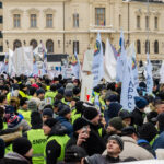 politistii ameninta cu greva in cazul in care guvernul le ameninta pensiile bataia de joc la adresa pensiilor militare si a salariilor noastre trebuie sa inceteze 68b1eecb81381