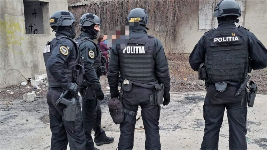 politistii constanteni au facut perchezitii intr un dosar penal privind bunuri contrafacute 68a7318972dd9