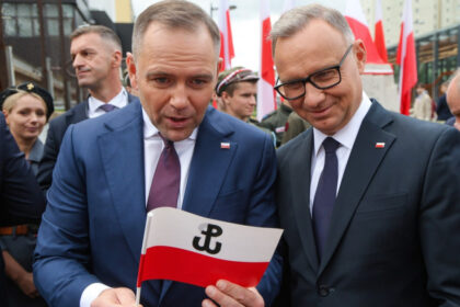 polonia isi schimba presedintele ce urmeaza pentru guvernul tusk dupa investirea nationalistului karol nawrocki 68905ca455a6e