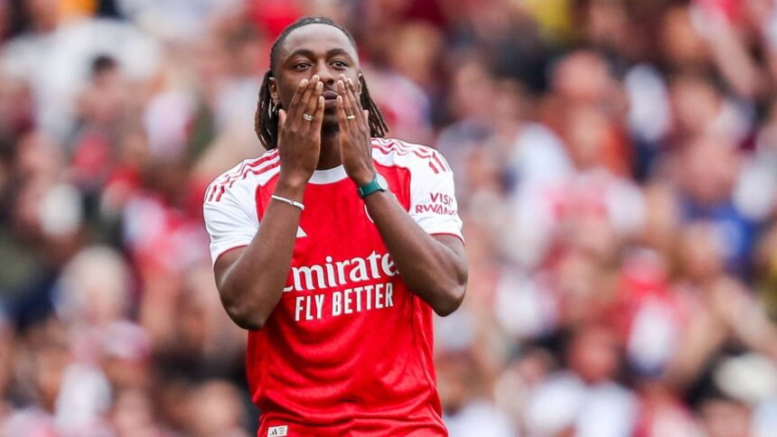 portret eberechi eze baiatul care nu a renuntat fotbal jucat in cusca lacrimi refuzuri si visul numit arsenal 68ab0300eec1f