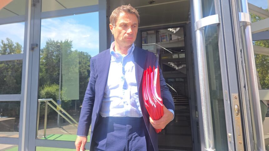 primarul mangaliei cristian radu arestat decizia a fost luata de curtea de apel constanta dupa deliberari de peste patru ore 68af241302122