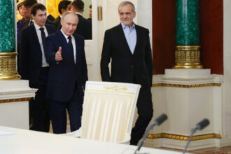 putin a discutat cu presedintele iranului despre situatia privind programul nuclear al teheranului 68ac8be249576