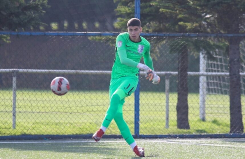 rafaila la betis sevilla farul constanta trimite un jucator in la liga 689cee903ec31