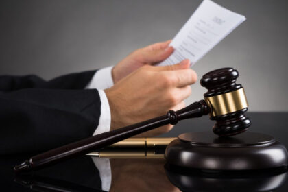 reactie nervoasa a unui fost ministru al justitiei fata de protestul magistratilor depaseste limita legii 68adfaf5e6057