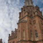 record de inscrieri la universitatea din cernauti de ce aleg tot mai multi absolventi de liceu din ucraina sa studieze aici 68988cf348d26