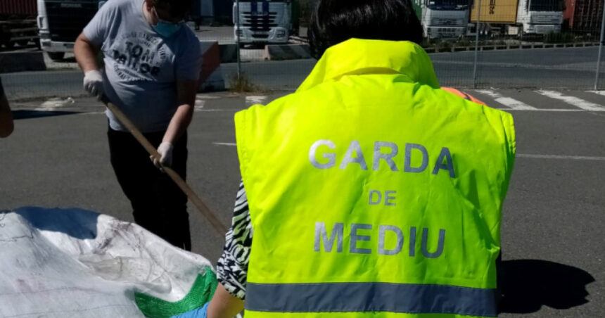 reorganizare la garda de mediu posturile de conducere au scazut la jumatate dar a crescut cu 150 numarul comisarilor de pe teren 689df49d54fcb