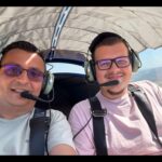 reprezentantii aeroportului tuzla isi iau ramas bun de la vlad zgardau unul dintre primii elevi pasionati de zbor 6898a2bdc3ee9