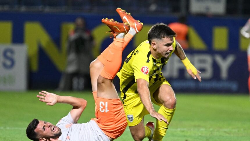 s a lamurit dupa ce a vazut o pe dinamo in meciul cu metaloglobus nu e ok de continuat asa 6896654e2f311