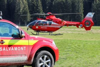 salvamont sapte turisti spitalizati dupa incidente pe munte 68a97866cebb0