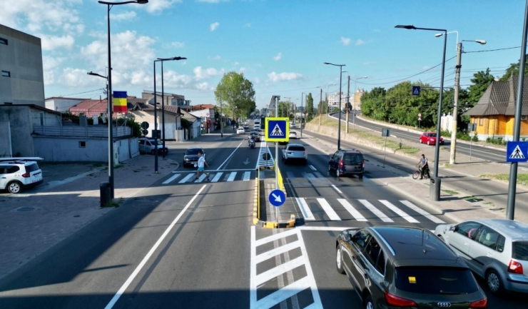 scuar median amenajat la o trecere de pietoni situata pe soseaua mangaliei din constanta 689cf53f14c4b