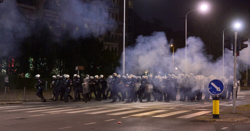 serbia zguduita de proteste masive recomandarile mae pentru romanii aflati in zona 68a5d4fe26b86