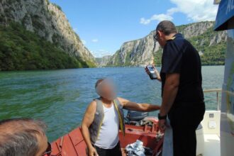siguranta navigatiei sub lupa anr ambarcatiuni fara acte dotari lipsa si nepurtarea vestelor de salvare depistate in timpul controalelor 68ac425a19217