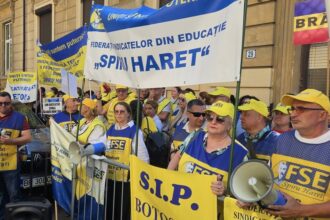 sindicatele din educatie au declansat referendum profesorii decida daca predau la orele de curs din 9 septembrie 68b475818cb1e