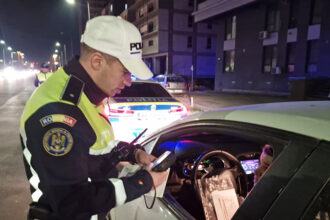 soferi prinsi fara permise de conducere la ovidiu mihail kogalniceanu si navodari unul dintre ei era minor 68932ec8783ac