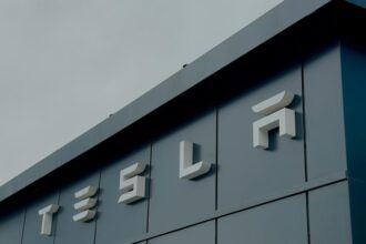 sua investigheaza tesla pentru intarzieri in raportarea accidentelor legate de sistemele de asistenta la condus 68a84986a7453
