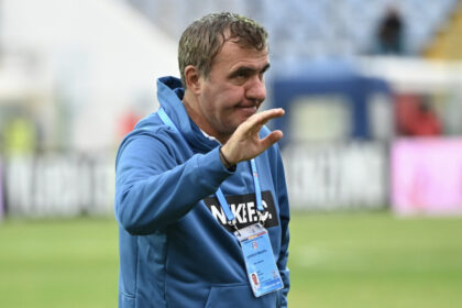 surpriza la debutul ligii a v a gica hagi da lovitura de start la sacele 68b41335b4c67