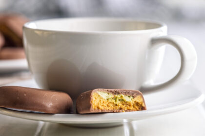 tara europeana care elimina taxele pe cafea ciocolata si carti pentru a veni in spirjinul cetatenilor 68a8858b90e74