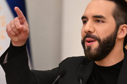 tara in care presedintele a primit dreptul sa candideze la functia suprema pe termen nedefinit astazi democratia a murit 688cc8d5482d8