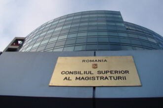 toate judecatoriile si tribunalele se alatura protestului fata de proiectul care modifica pensiile magistratilor anunta csm 68b1693b8c8b5