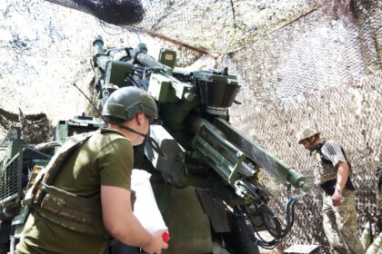 ucraina anunta ca a stabilizat frontul dupa ce armata rusa reusise o strapungere in zona pokrovsk 689e3dbe01def