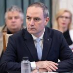 ultima ora nazare dispare plafonul de 50 000 de lei pentru plata cu cardul la comercianti am discutat cu arb si astept sa vad daca bancile sunt de acord sa scada costurile 689c77ff5234f