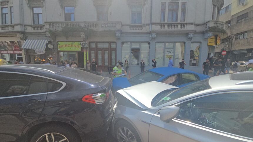 un barbat beat crita a lovit doua masini parcate pe o strada din medgidia 68ada8653de5c