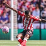 un jucator de la sunderland si a pus tara pe harta dupa debutul in premier league 68a4b298ddb08